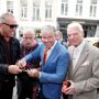 Ook Gordon wilde een gesigneerde Single..!
