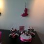 Shoes on the wall, shoe and purse cupcakes @lindenbarbosa Sarenza trend event
