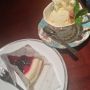 某ちゃんとお茶してきたっ！明日くらいにあれを発表しちゃうんだからねっ！(^_-)-☆
