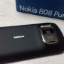 Well, hello #Nokia 808 #PureView! Very excited you could make it!