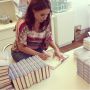 Zó veel boeken, @HeleenvanRoyen is alvast begonnen met signeren. #popupstore #warmoesstraat155 #vanafmaandag