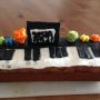Vooruitlopend op het pianoexamen van vrijdag is hier alvast een cake gebakken :)