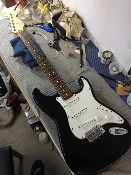 Fender 好ま MEXICO / CYCLONE（フレット・ナット交換済）