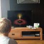 Cas mediteert met het balance board van de Wii ;-) 