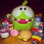 OmNom is ready for breakfast. #omnomfans