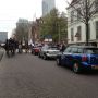 Red Bull promotie team zorgt voor extra energie bij demo. 