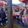 Kermis in Bussum.. Even van het weer genieten met de familie.