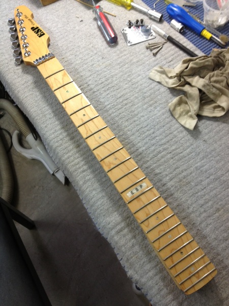 ESP ストラトモデル Vintage Plus | ギターの音が聴こえたら。