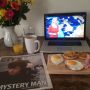 This ones for you Simon @essjaycats #Breakfast Can't wait for Hookworms tonight @SoupKitchen_Mcr Not seen them yet. 